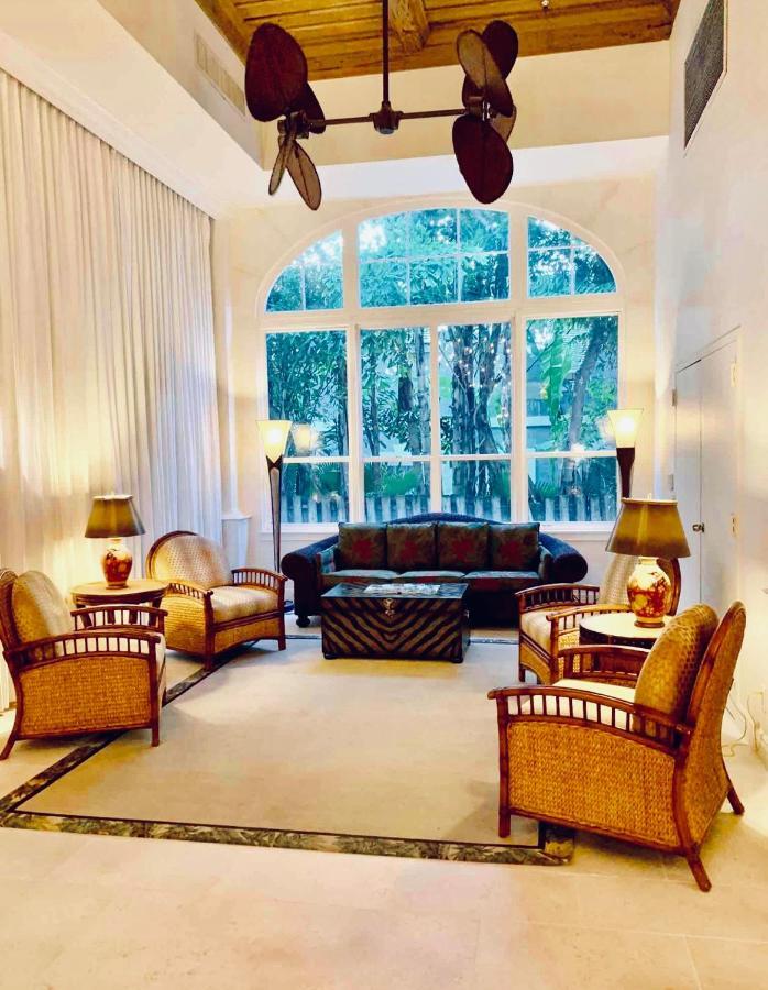 Cozy Studio In The Heart Of The Palm Beach Island Eksteriør billede